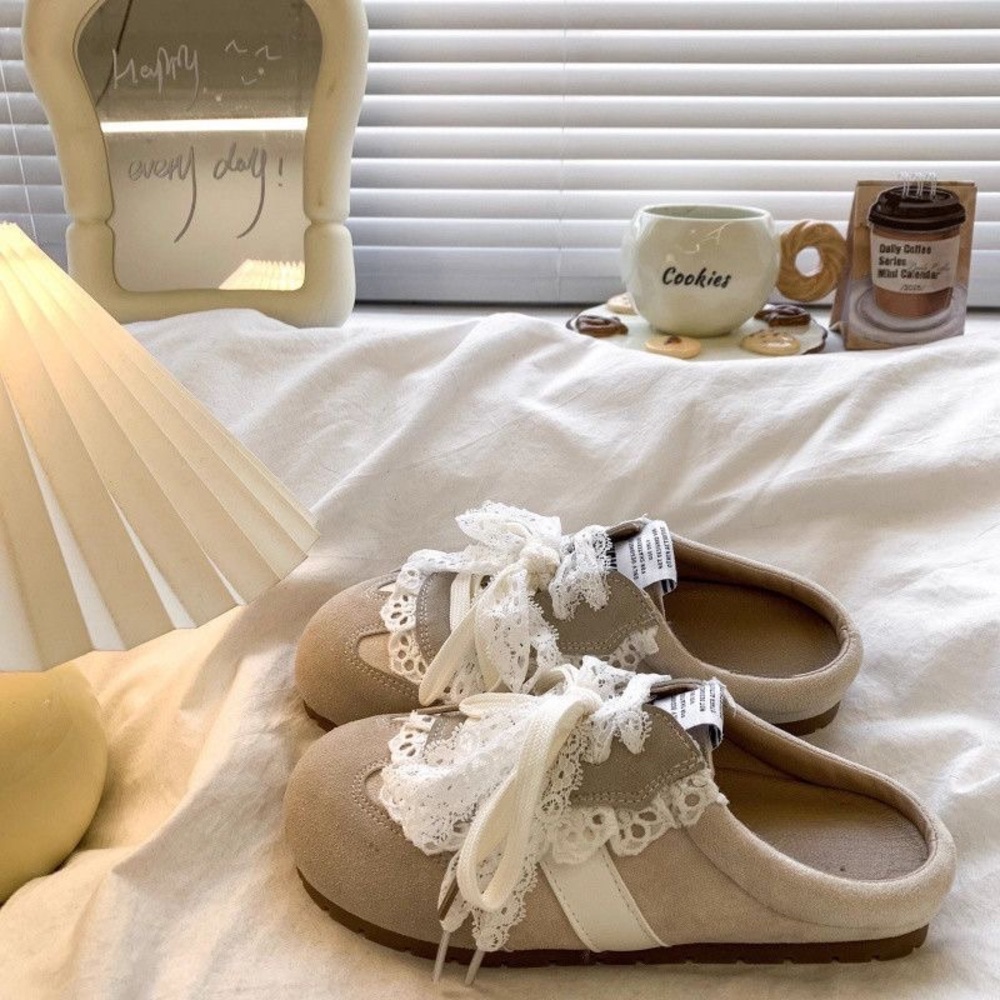 SHEIN Cream Lace Detail Mules